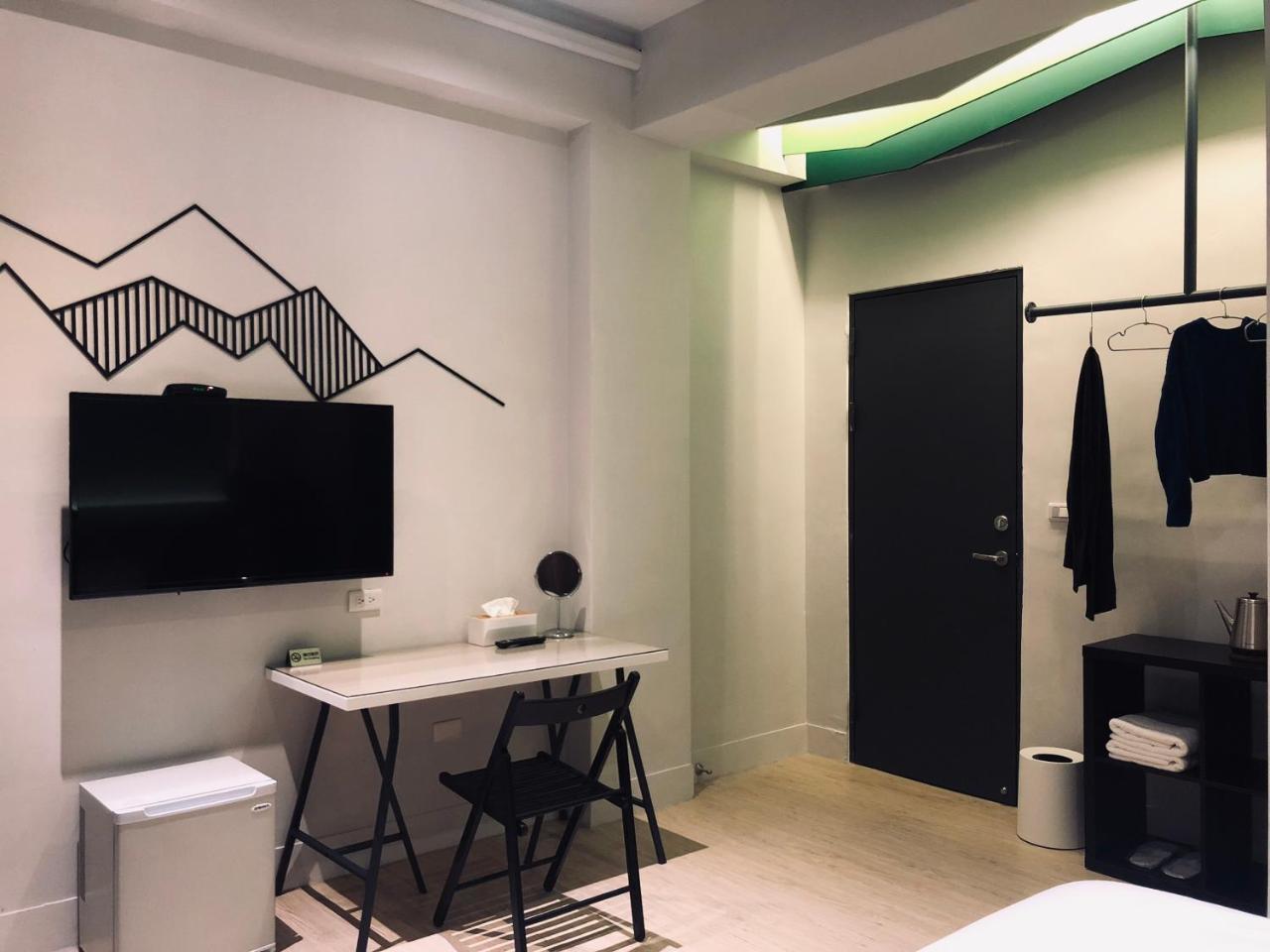 Art Zone 2 Apartment เมืองฮวาเหลียน ภายนอก รูปภาพ